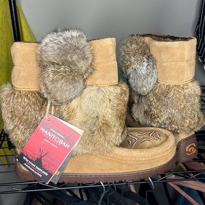 Manitobah mukluk fur boots
